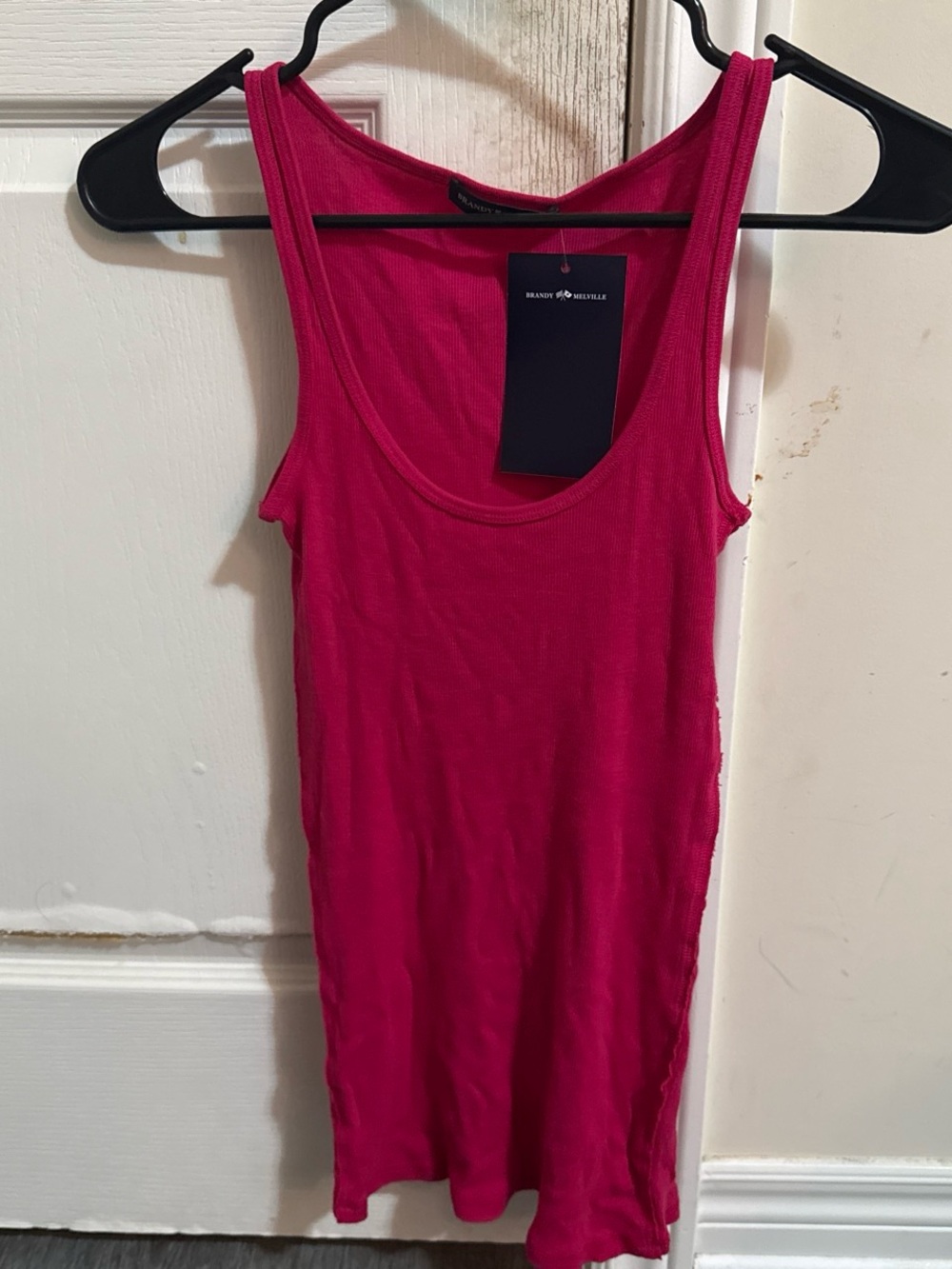 Brandy Melville Hot Pink Ribbed Scoop Tank